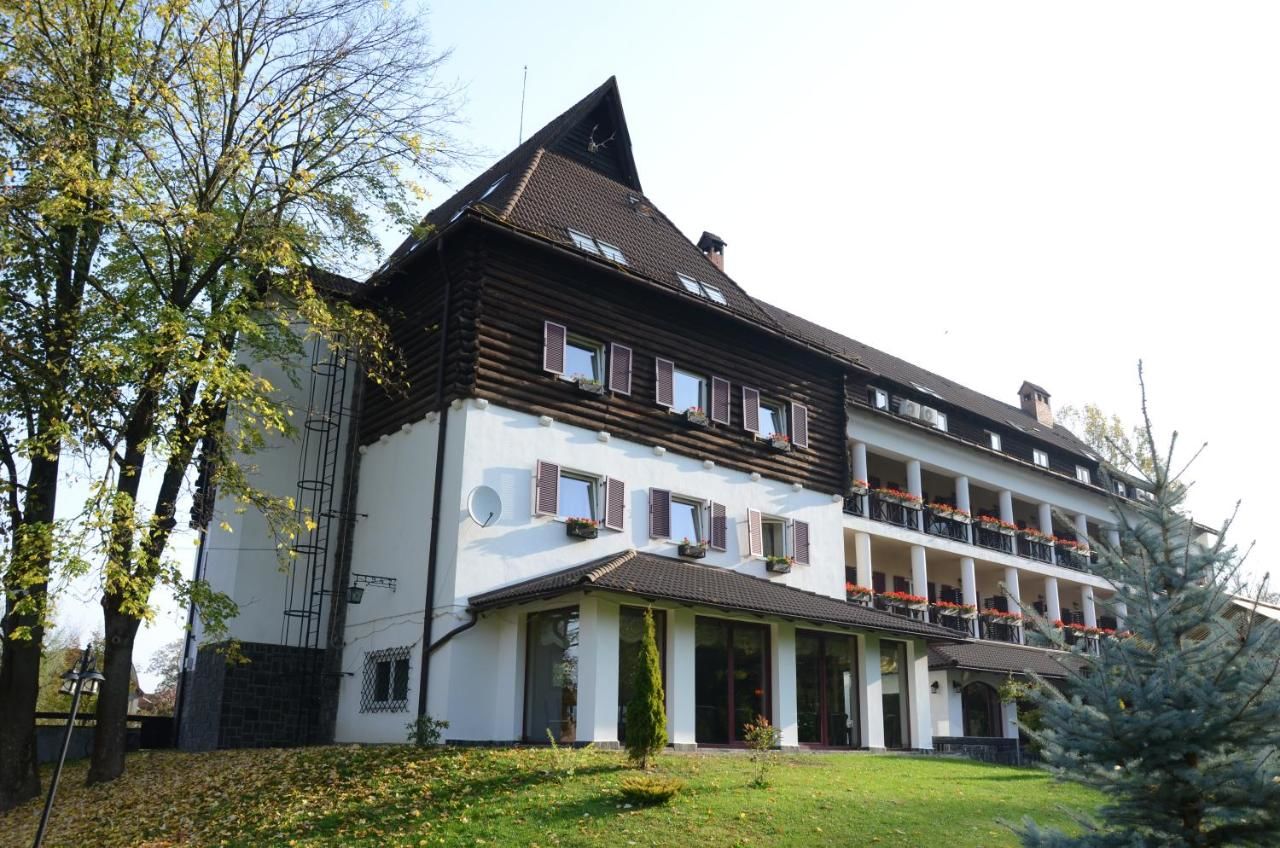 Отель Hotel Gradina Morii Сигету-Мармацией